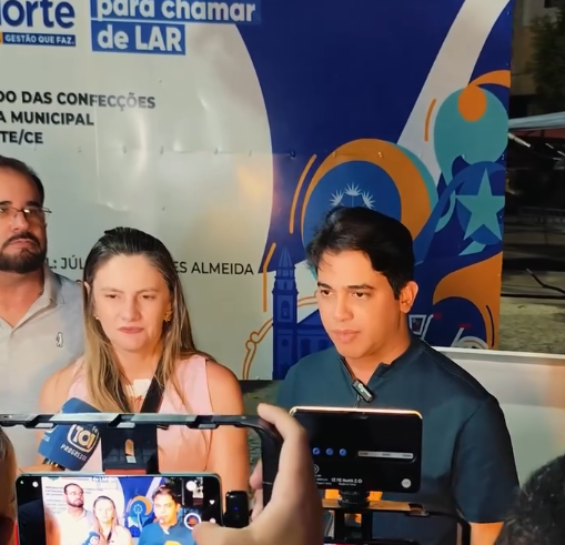 Dra. Dilmara Amaral em vídeo de campanha reconhecendo o trabalho do deputado Júnior Mano em Limoeiro do Norte com a marca de Giordanna Mano 2555